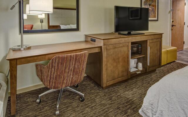 Hampton Inn & Suites Concord/Charlotte