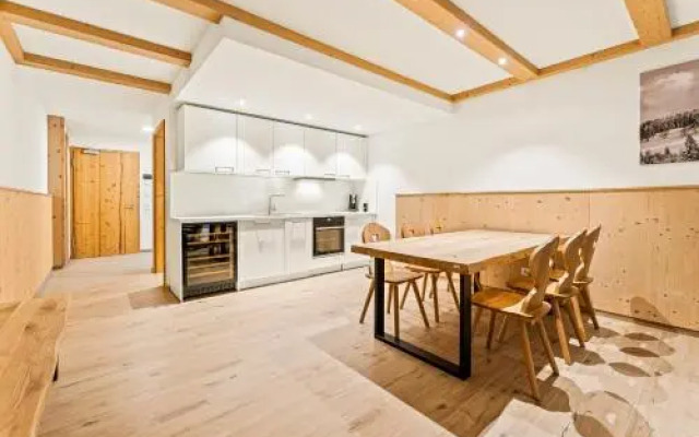 Schwarzenbach - Apartments & Rooftop Pool