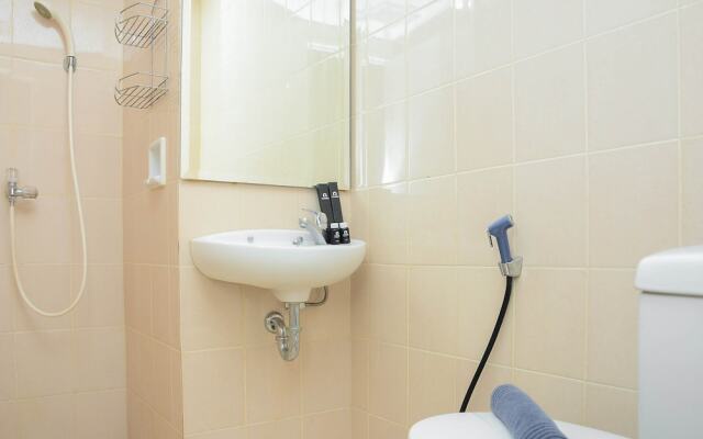 Cozy and Modern 3BR Apartment at Gading Greenhill