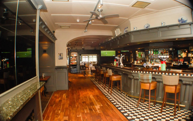 The Dutch Mill Hotel