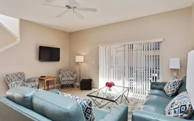 King Triton's Townhome at Regal Oaks