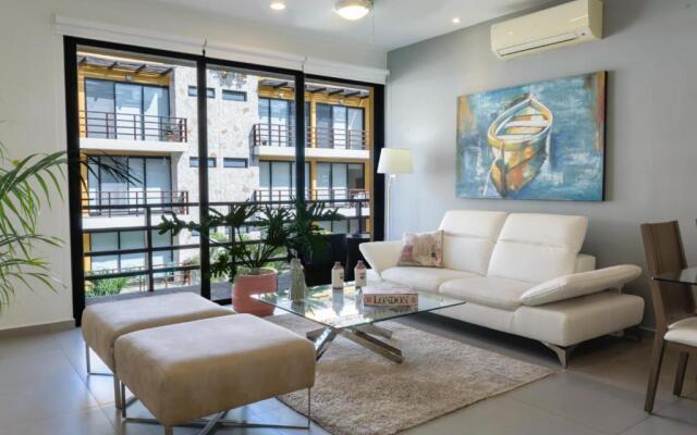 Lunada Condo by Bric