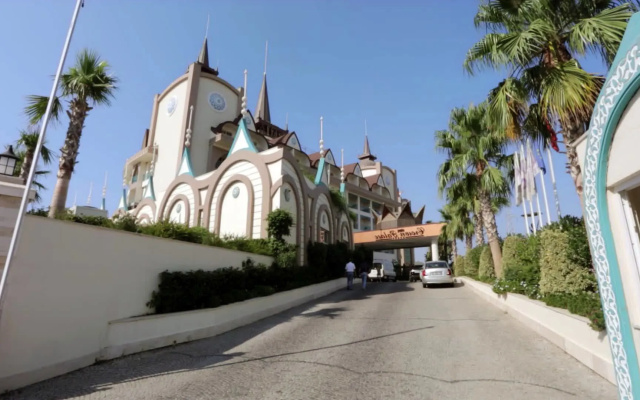 Side Crown Palace Ultra All Inclusive