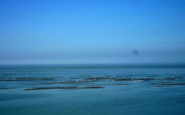 Holiday Home in Cayeux-sur-mer Near Bay of Somme