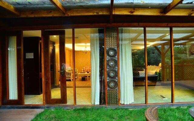 Emeishan Phoenix Lake Hotel