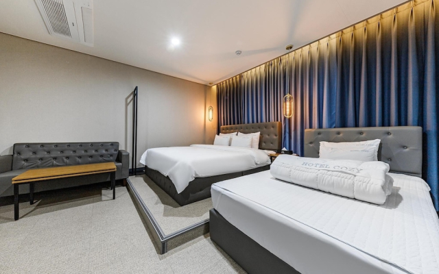 Changwon Palyongdong Hotel Cozy