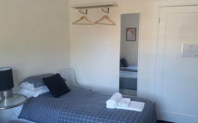 Fish Creek Hotel