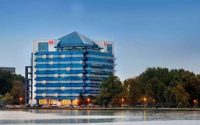 Ramada by Wyndham Constanta