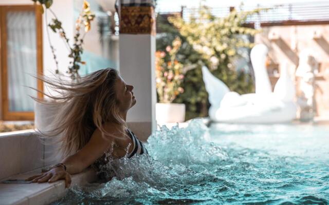 Villa Casablanca Surf Keramas