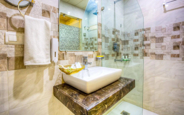 Capital O 23188 Glory Villa