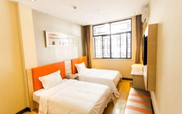 7 Days Premium Hotel