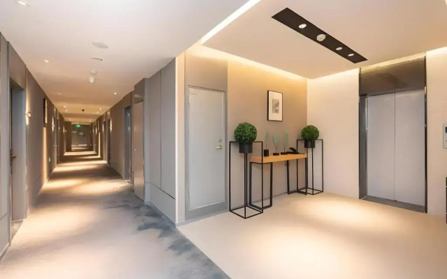 Home Inn Hong Lou South Road