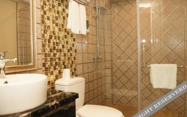 Ruijin Exotic Hotel (Chongqing North Railway Station Store)