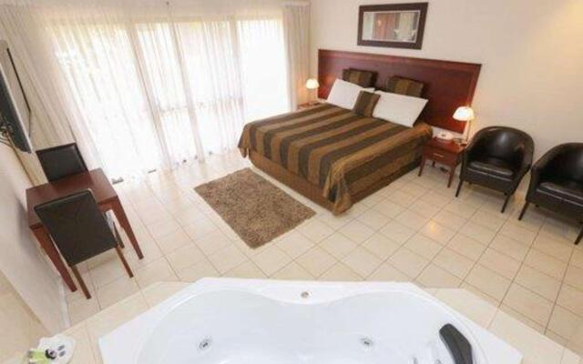 Comfort Inn Deakin Palms