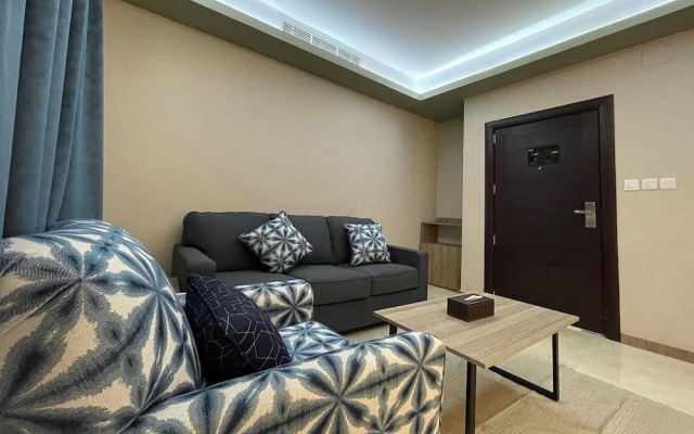 Rovan Hotel