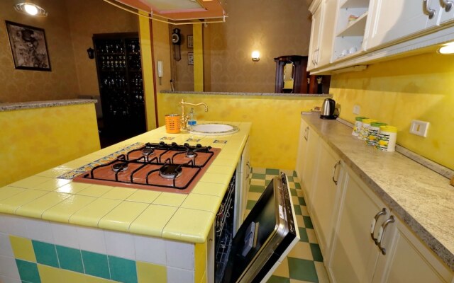 Luxor Domus Trastevere