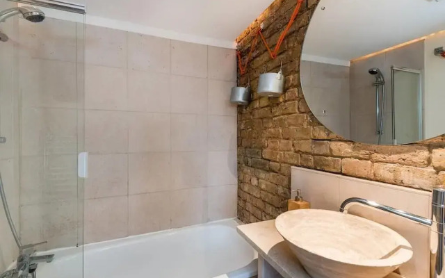 Lovely 1BR Flat Walk to Hyde Park