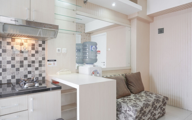 Lavish And Serene 2Br At Green Pramuka City Apartment