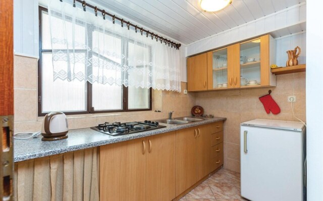 Stunning Apartment in Jadranovo With