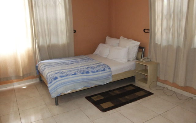 Nego Lodge