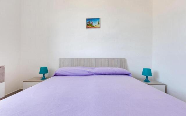 Porticciolo Apartment by BarbarHouse