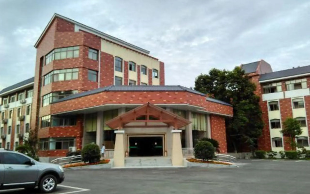 Shanxiu Lake Resort Hotel