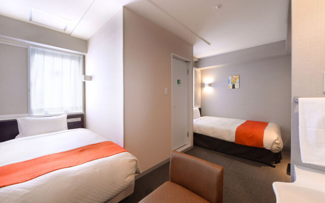 Vessel Inn Hiroshima Ekimae