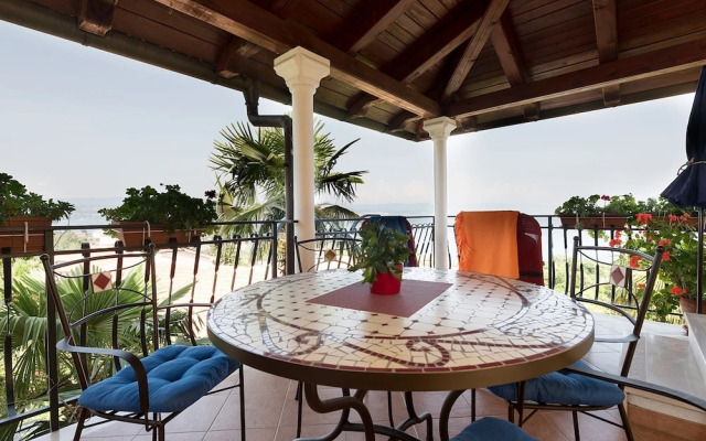 Stylish Lovran Sea View Apartments