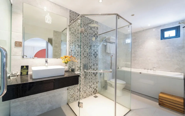 Nicecy Hotel Suites &  Spa