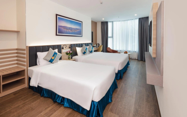 Lucky Sun Hotel – Guest Rooms – Nha Trang