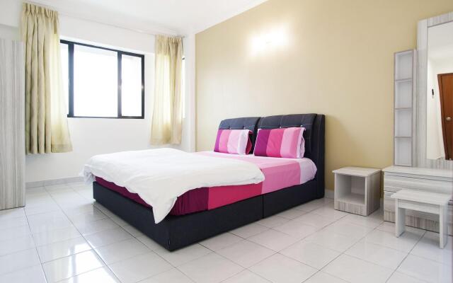 PWTC Bistari Service Apartment