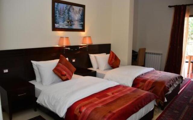 Pine View Hotel Azour-Jezzine