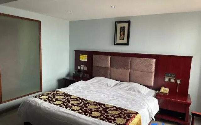 Yingjiang Fortune Theme Hotel