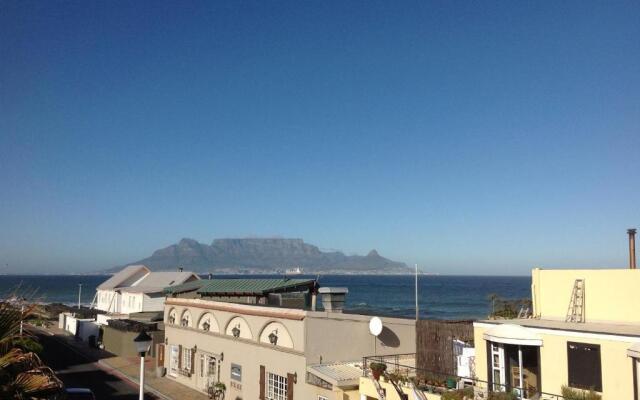 White Waves Beach House