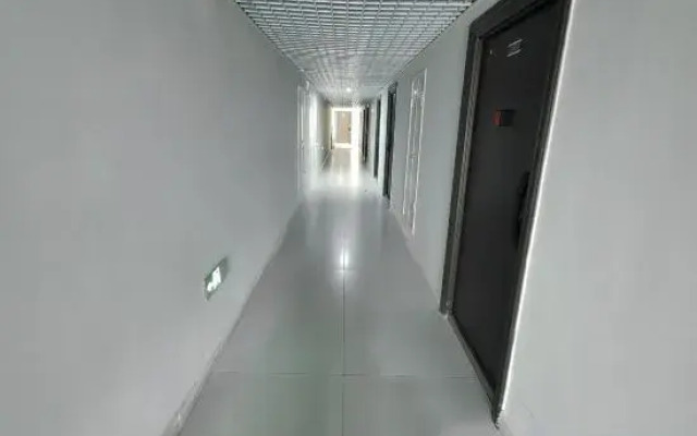 Yiyue Apartment (Shenbei Jijia Shopping Center)
