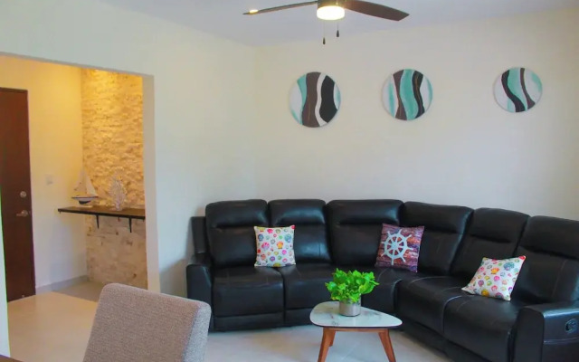 Corcomoran Luxury Beachfront house