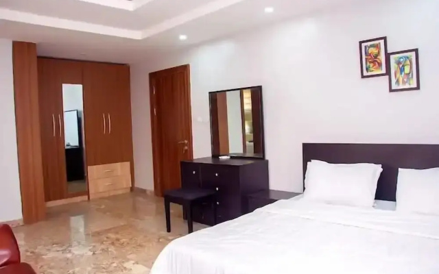 Uloobi Apartment