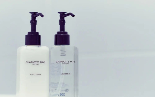 The Corner House L'A-nnexe