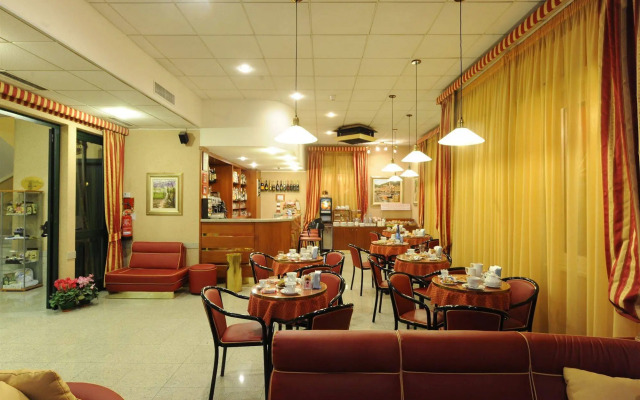 Hotel Tirreno