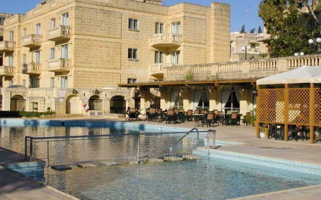 Sundown Court Leisure Resort