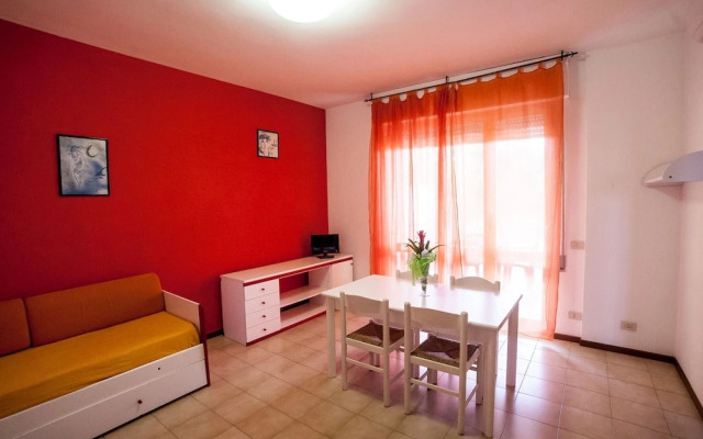 Apartment in Residenza Alberghiera Italia, Luni