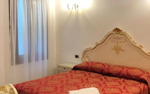 Hotel Leonardo