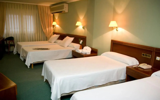 Hotel Villa de Marin