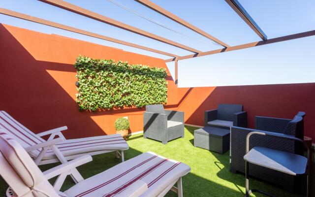 Home2Book Sea Front Duplex Terrace Pool +Wifi