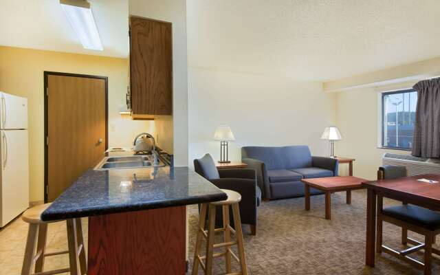 Super 8 by Wyndham Ripley