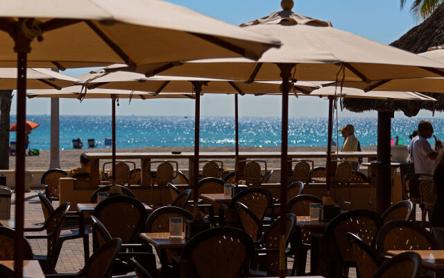 Riptide Oceanfront Hotel