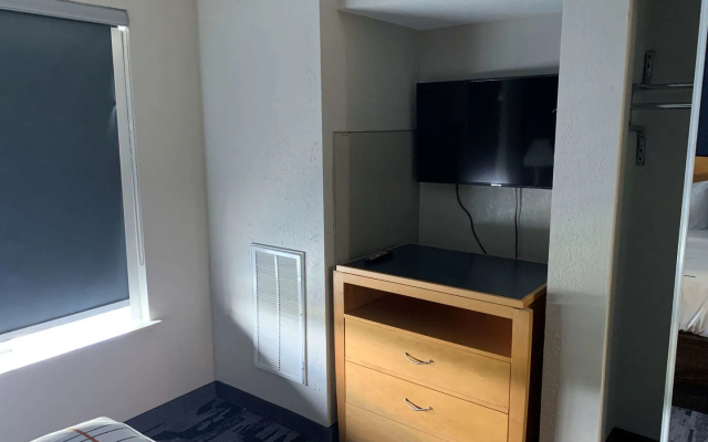 Candlewood Suites San Antonio - Fort Sam Houston