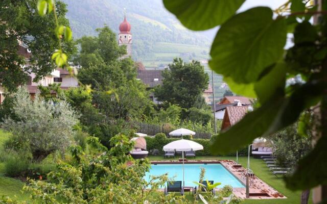 Mair Am Ort Hotel Garni in Partschins