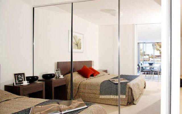 Wyndel Apartments - Clarke Street
