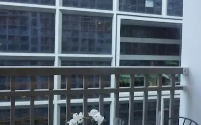 Shore 1 Tower C2 Unit 862